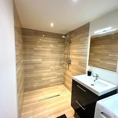 Tout Confort 4 - Jacuzzi - Barbecue - Jardin Villa